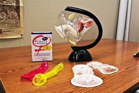 Oral without condom  Escort Mahala